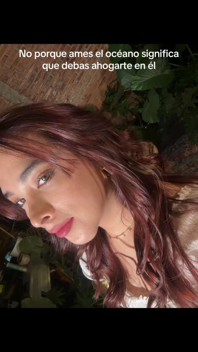 Post 5 by Alyery Rojas🌸 on Instagram (video)