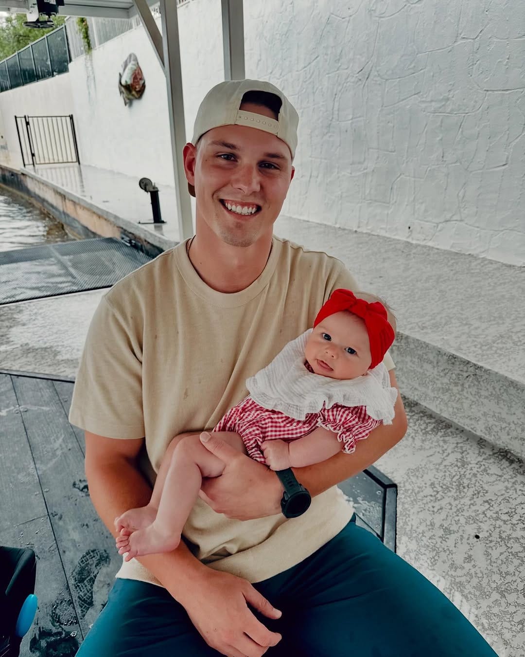 Post 4 by Austin Scoggin on Instagram (image)
