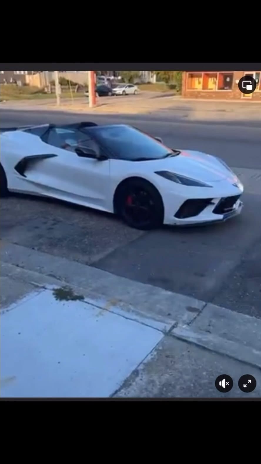 Post 9 by Michael Buxton on Instagram (video)