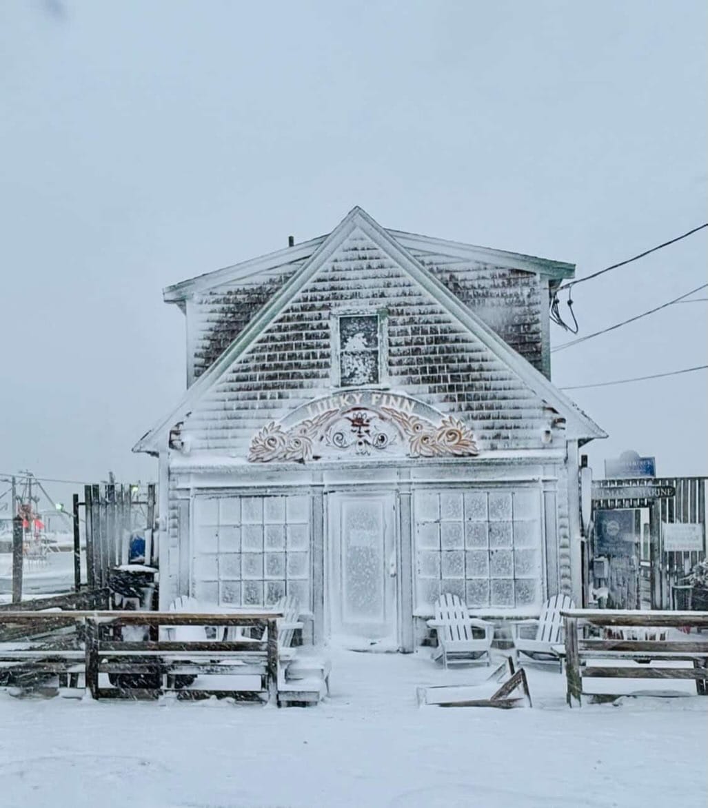 Post 4 by LUCKY FINN CAFÉ on Instagram (image)