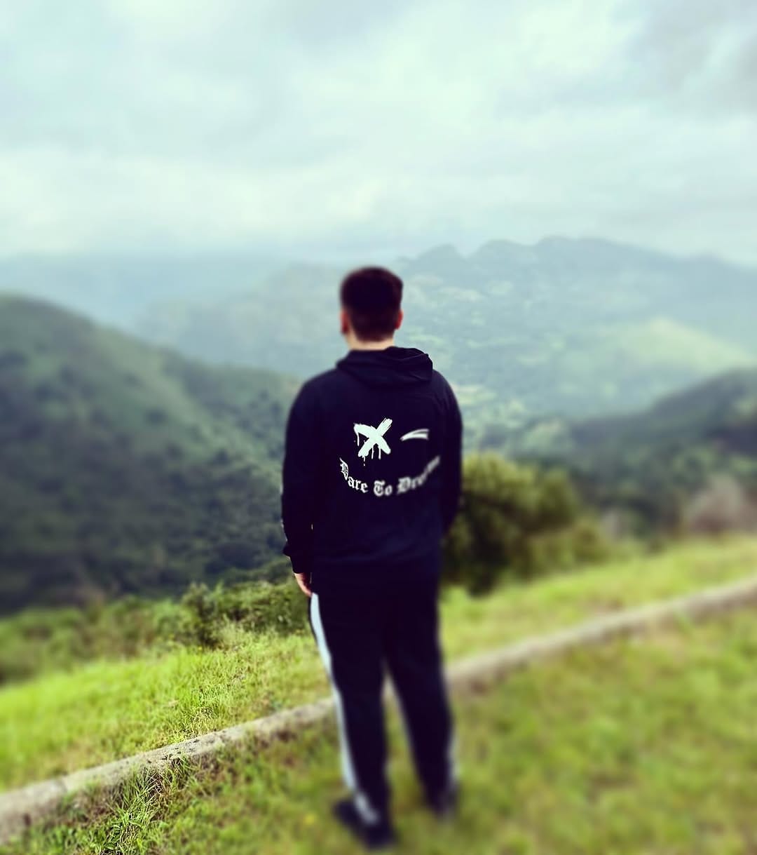 Post 2 by Diego Rodriguez Bello on Instagram (image)