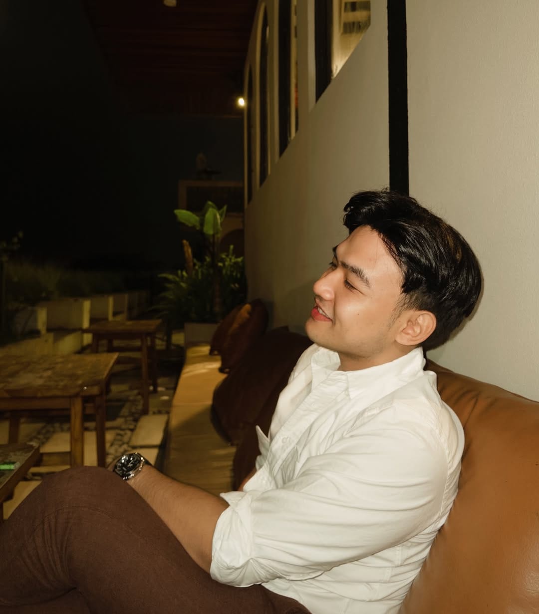 Post 2 by dr. Shafa Dimas Saputra on Instagram (carousel)