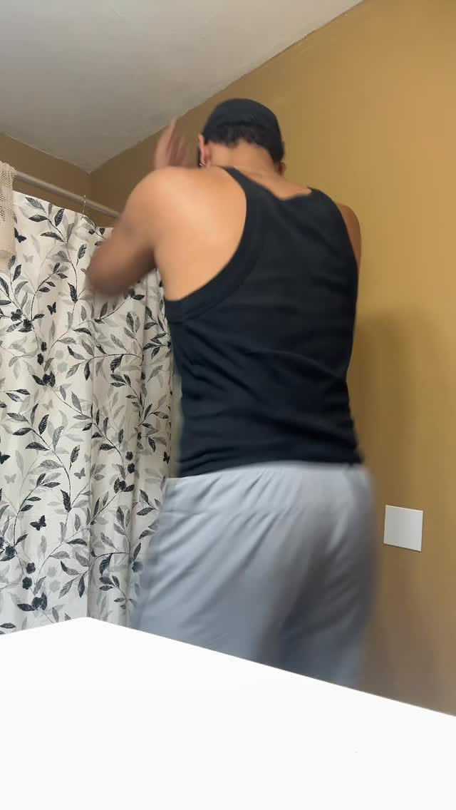 Post 2 by Derrick Fulcher on Instagram (video)