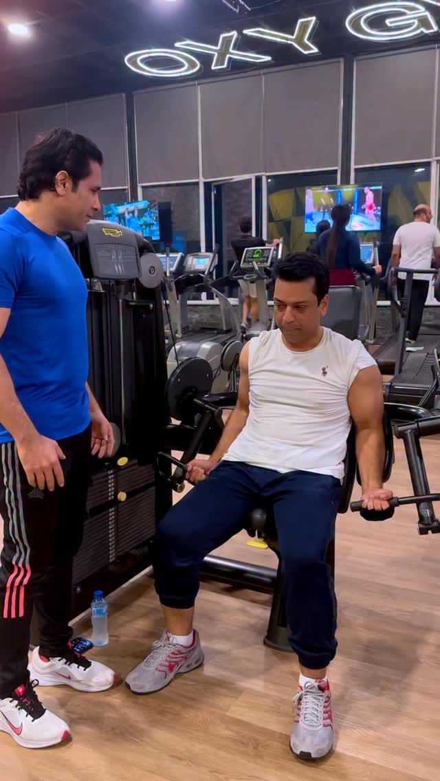 Post 4 by Nasrullah Michel Ansari on Instagram (video)