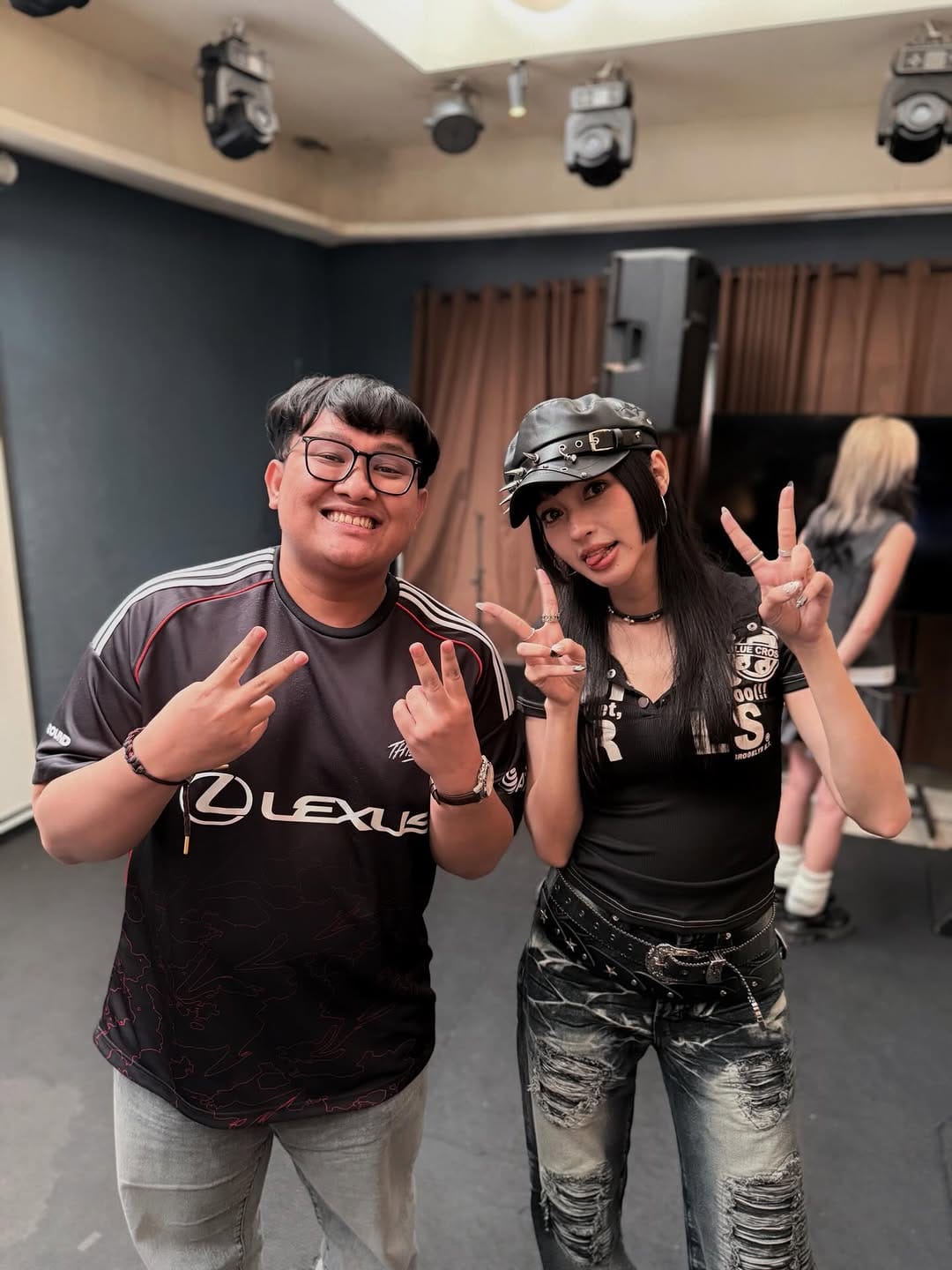 Post 6 by Aldi Kurnia on Instagram (carousel)