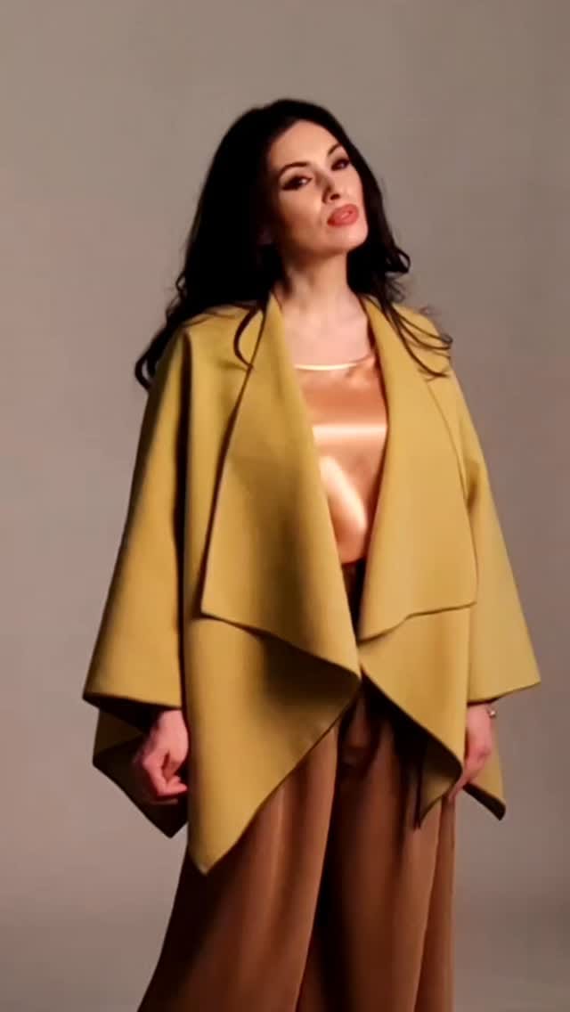 Post 5 by Pretty Mama on Instagram (video)