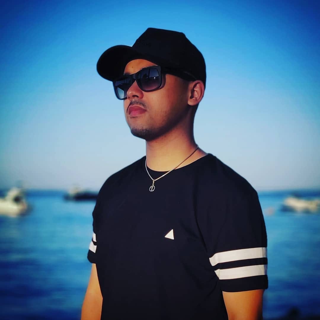 Post 6 by Ricky on Instagram (image)