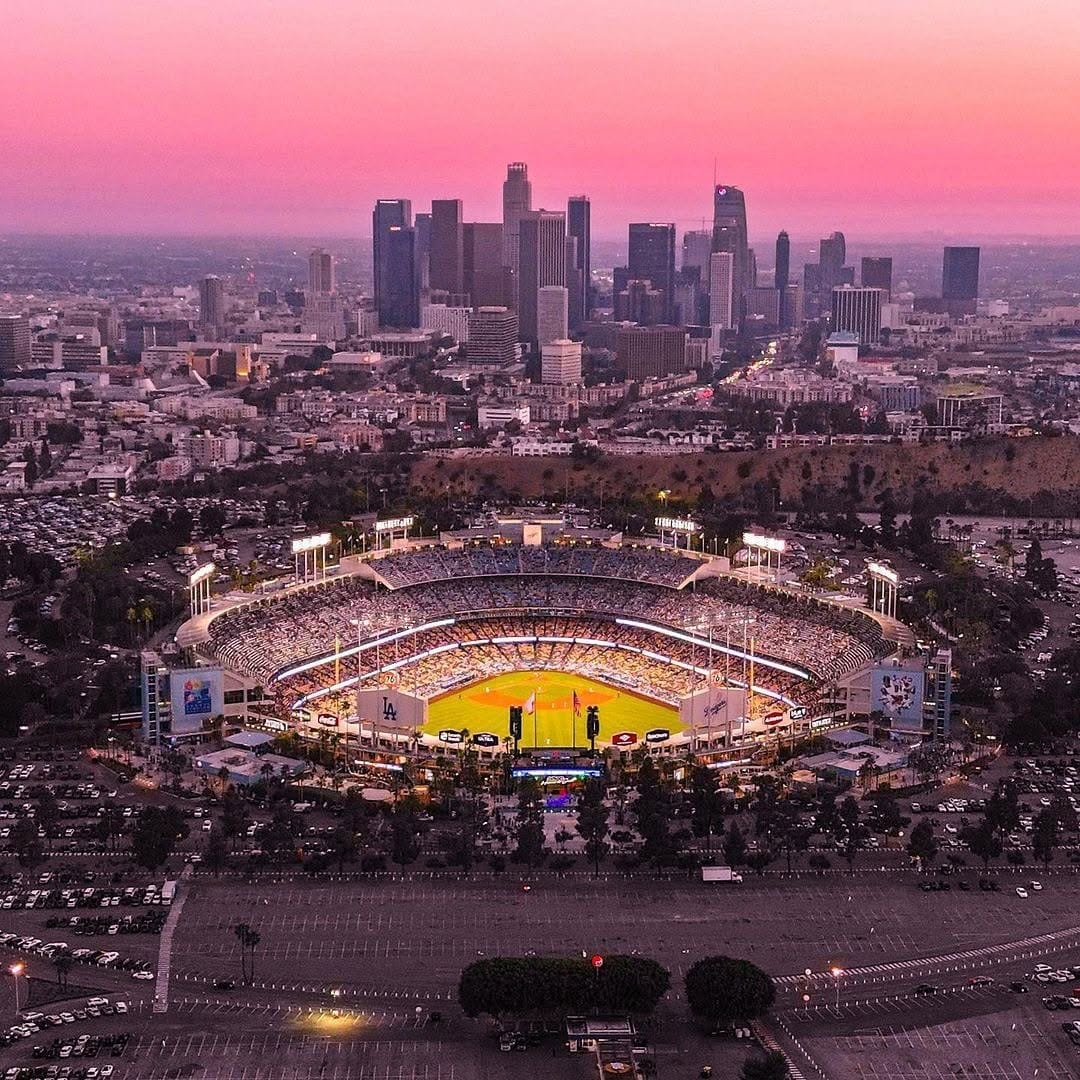 Post 9 by Los Angeles, California on Instagram (image)