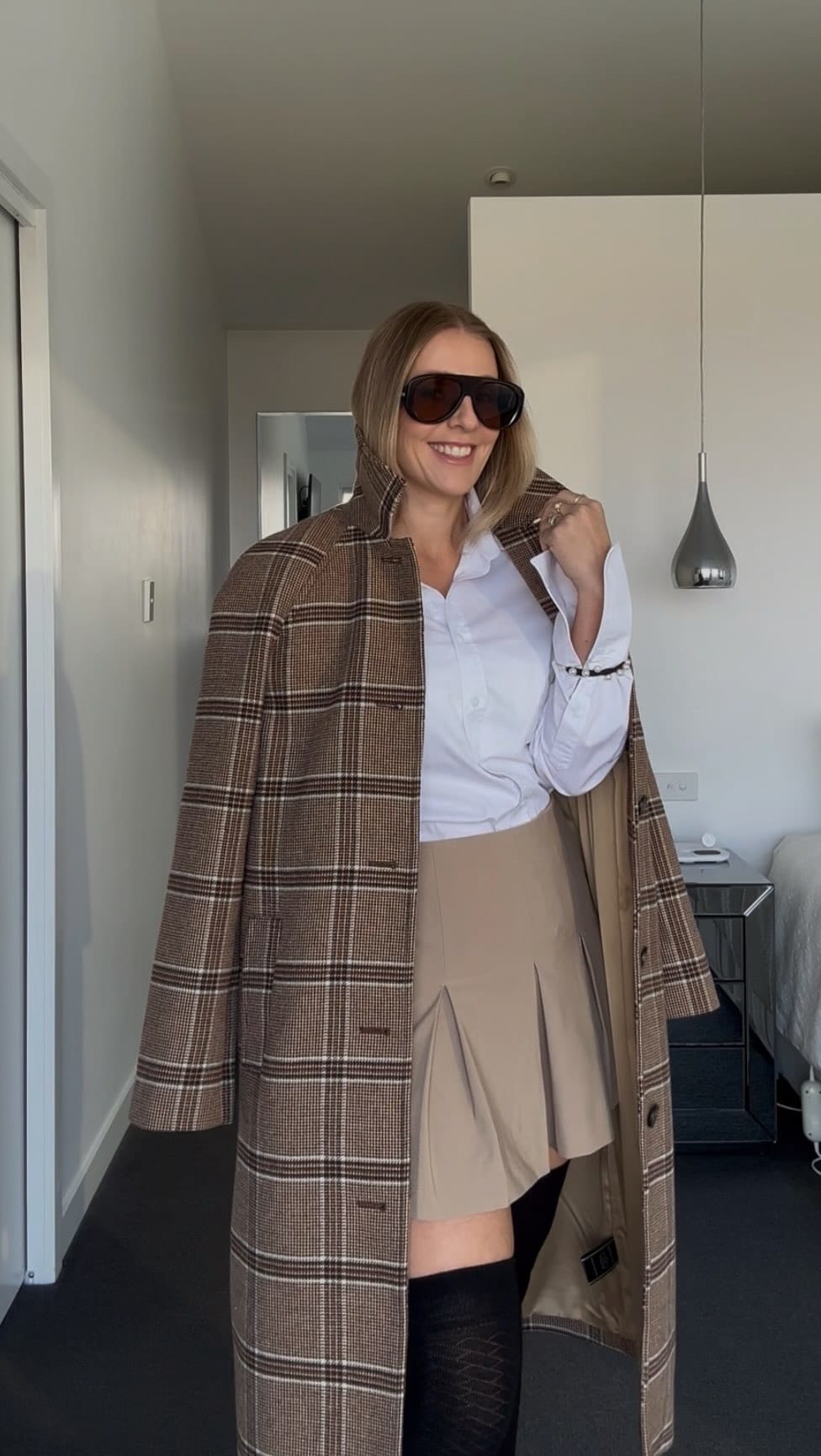 Post 7 by Tanya Ellis | Fashion Stylist on Instagram (video)