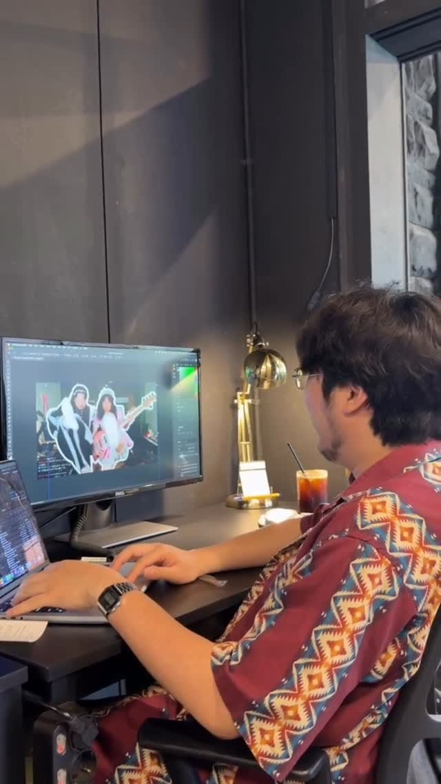 Post 2 by Charming Jo 조매력 on Instagram (video)