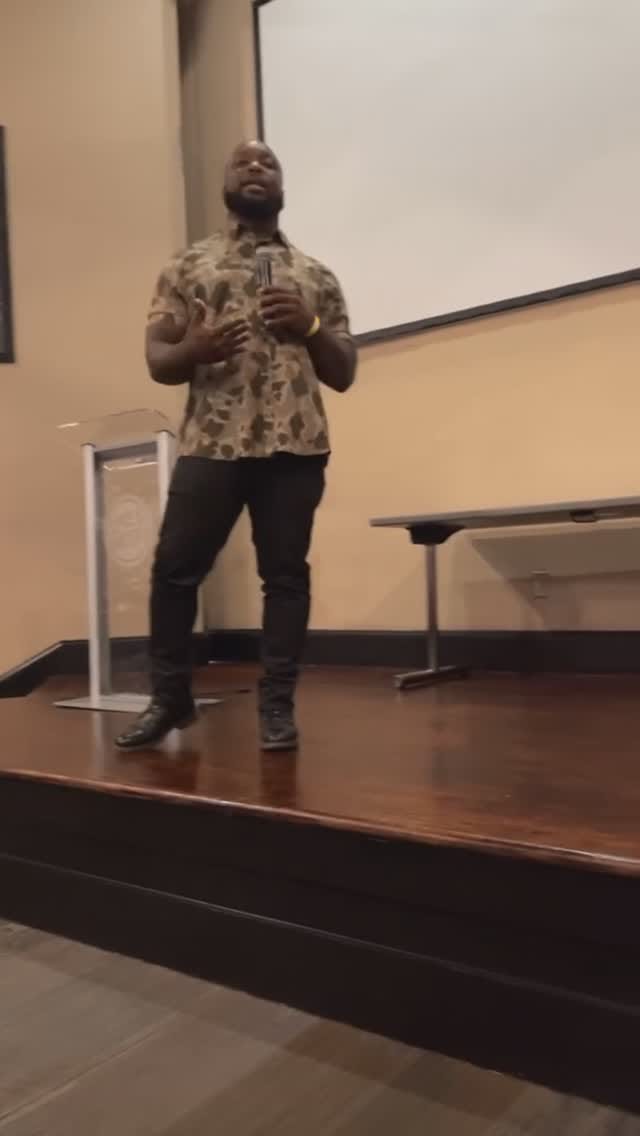 Post 10 by #Wearethevillage on Instagram (video)