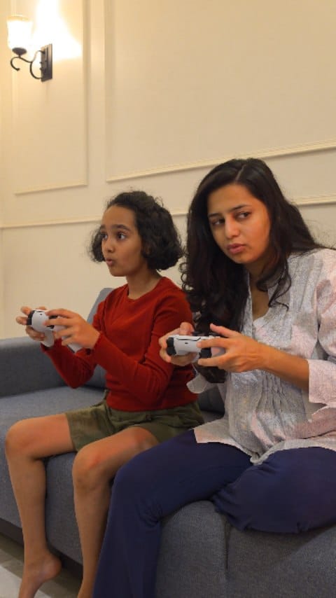 Post 6 by DEEPAK NAGMOTI aka Cheeky♦️ Gaming Content Creator & Influencer on Instagram (video)