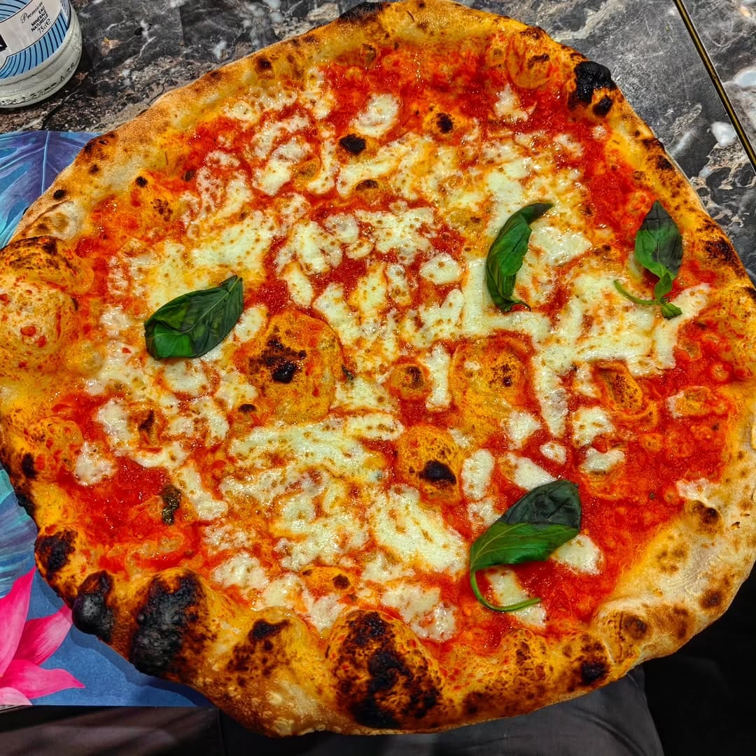 Post 4 by Luigi Tramontano on Instagram (image)