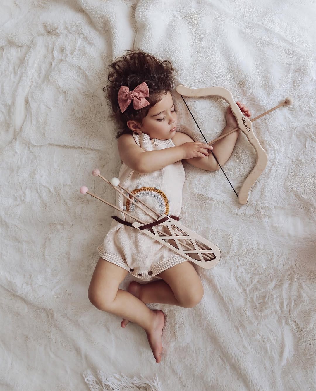 Post 9 by Rosi and Baby Vee on Instagram (image)