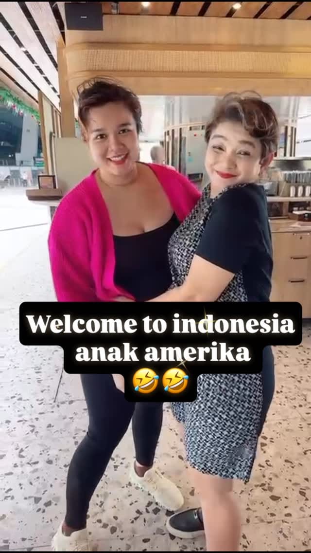 Post 6 by Eva Yuzaifa on Instagram (video)