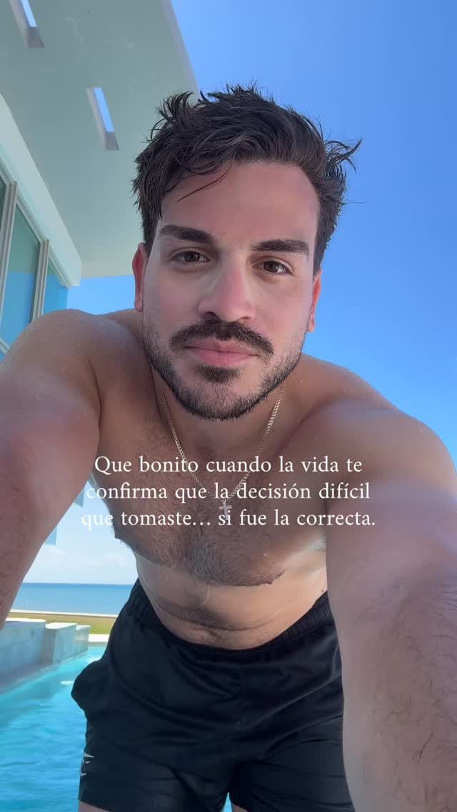 Post 4 by Jose Garcia | Eye Doctor on Instagram (video)