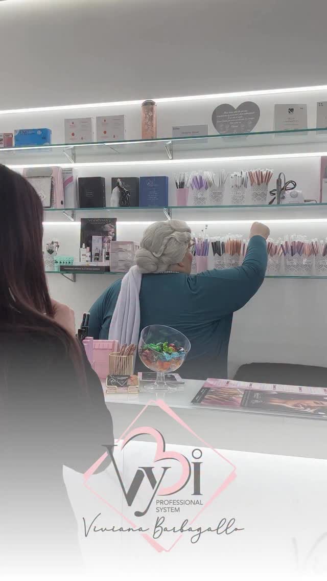 Post 1 by Viviana Barbagallo on Instagram (video)
