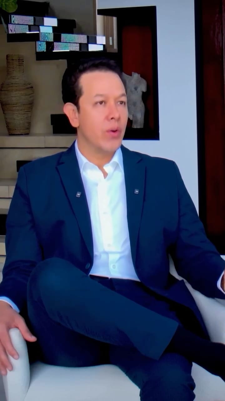 Post 10 by Hermes Avila Pelayo on Instagram (video)