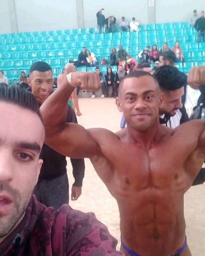 Post 9 by Leandro Gomes Tavares on Instagram (carousel)