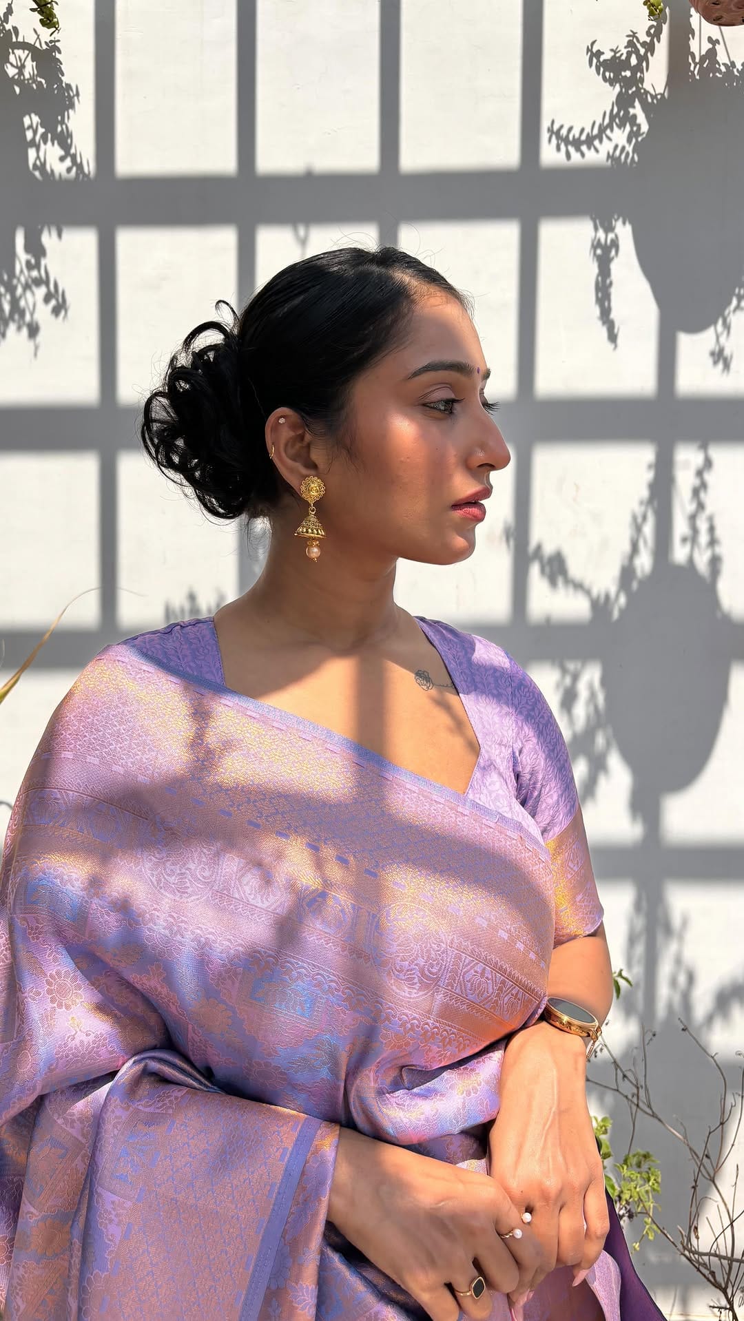 Post 9 by Bahuji Ethnicwear shop on Instagram (video)