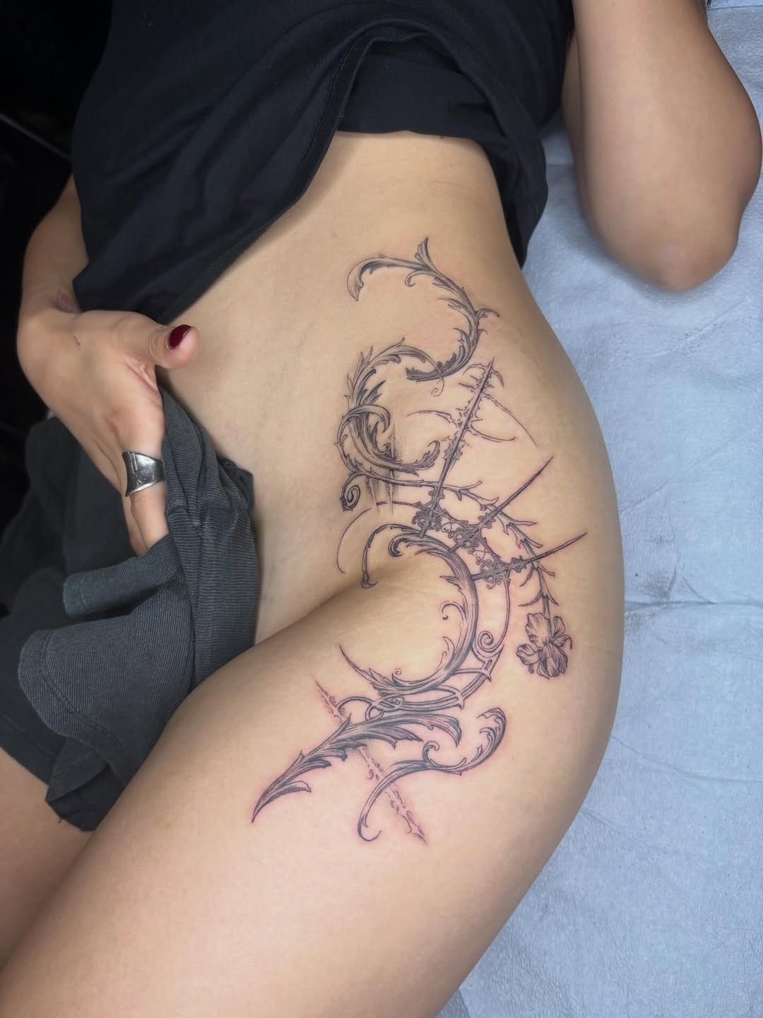 Post 6 by @lanadelslaytattoos on Instagram (carousel)