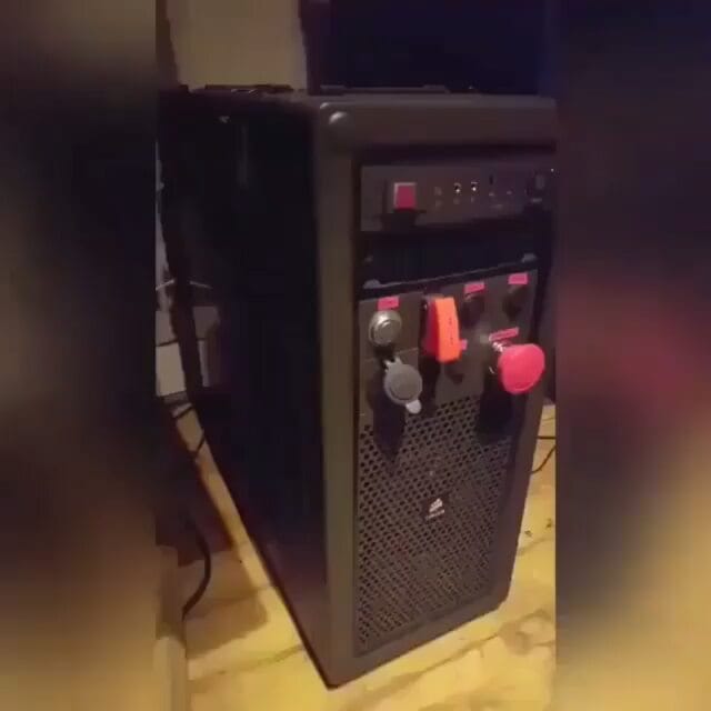 Post 9 by Revendum ® on Instagram (video)