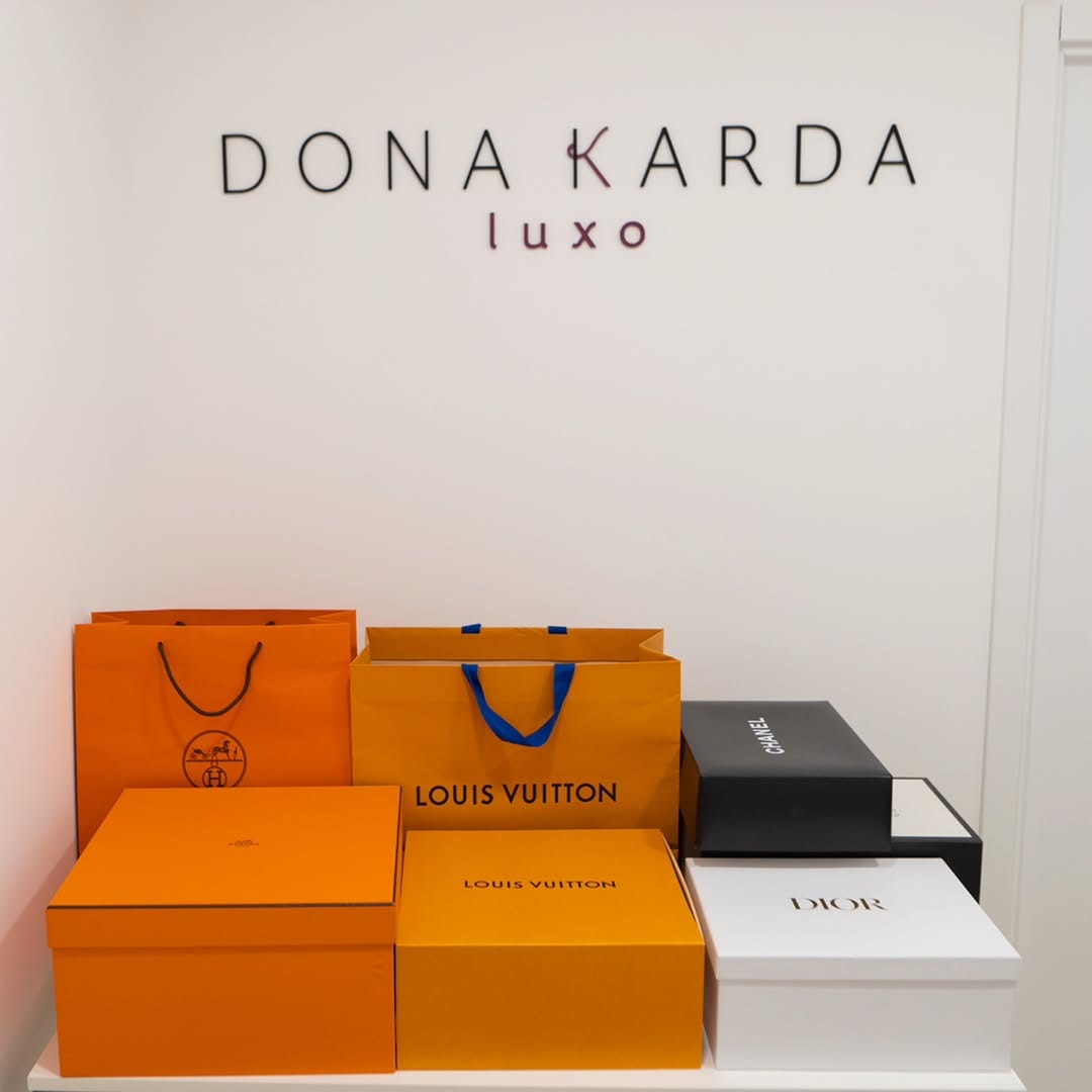 Post 3 by Dona Karda - Second Hand on Instagram (image)
