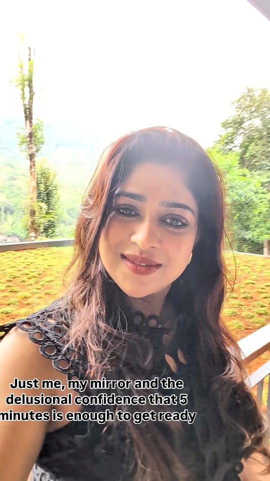 Post 5 by Dr. Noushin on Instagram (video)