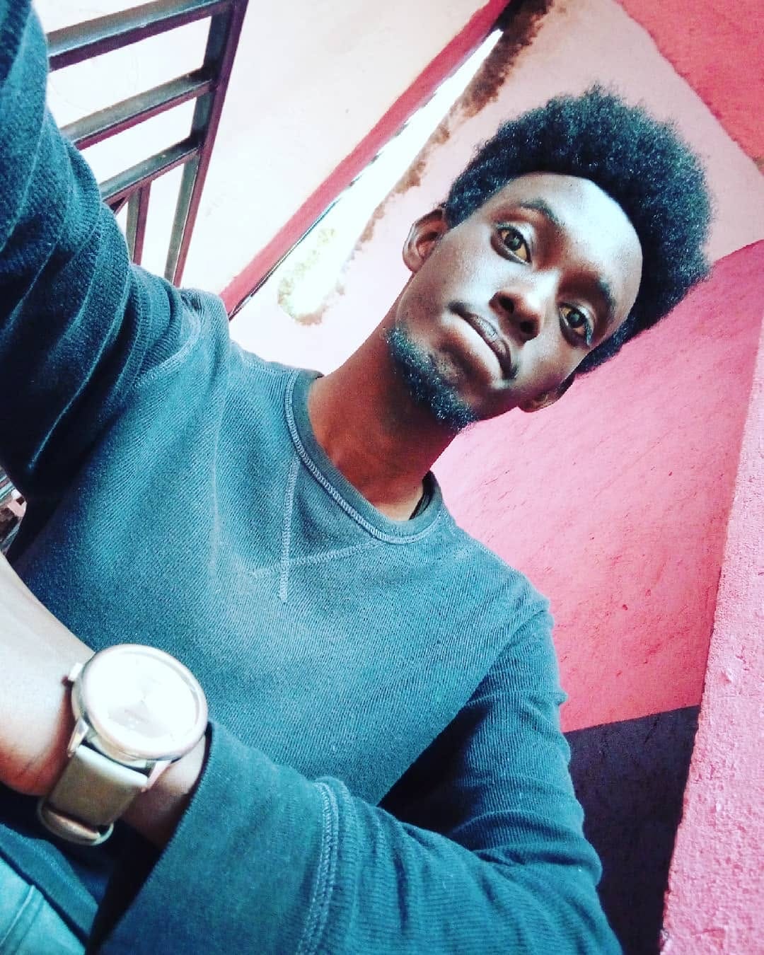 Post 7 by 👽 on Instagram (image)