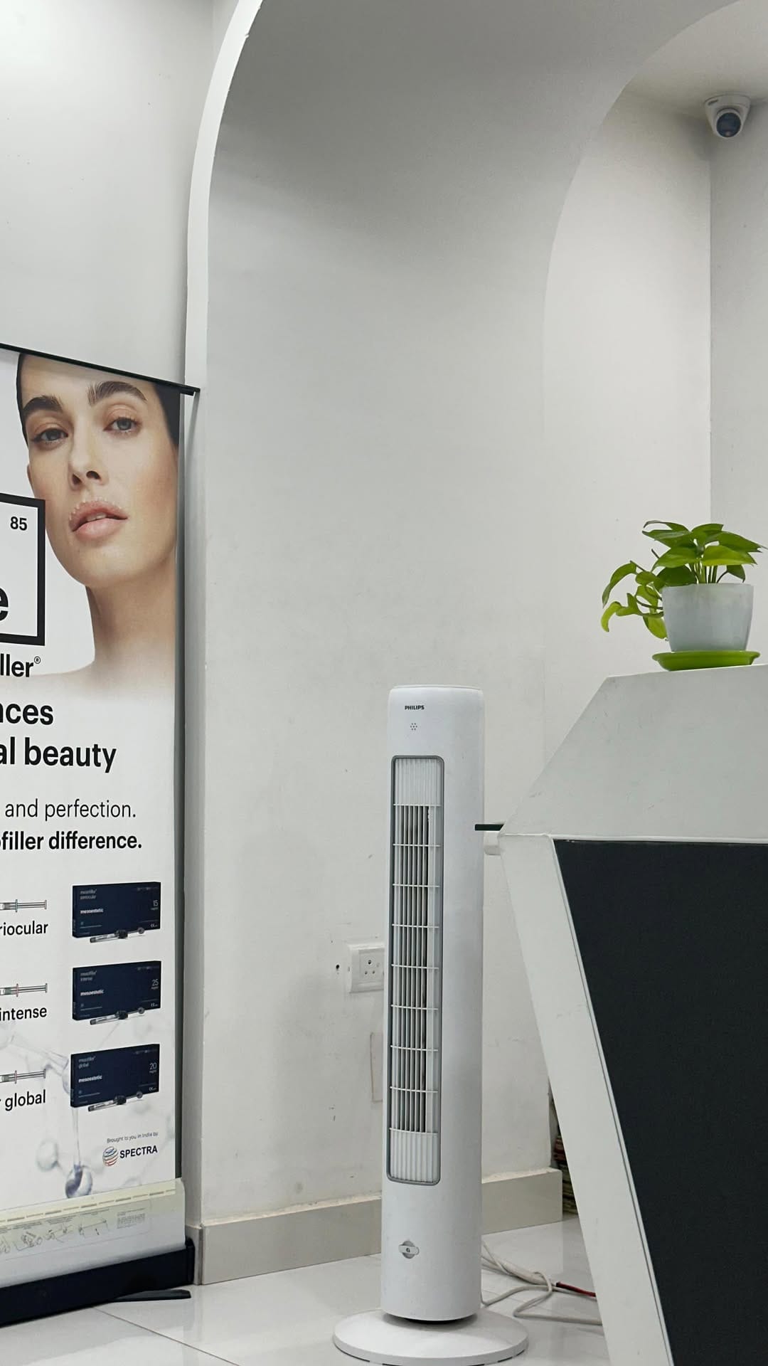 Post 5 by Vernon Skin & Hair Clinic on Instagram (video)
