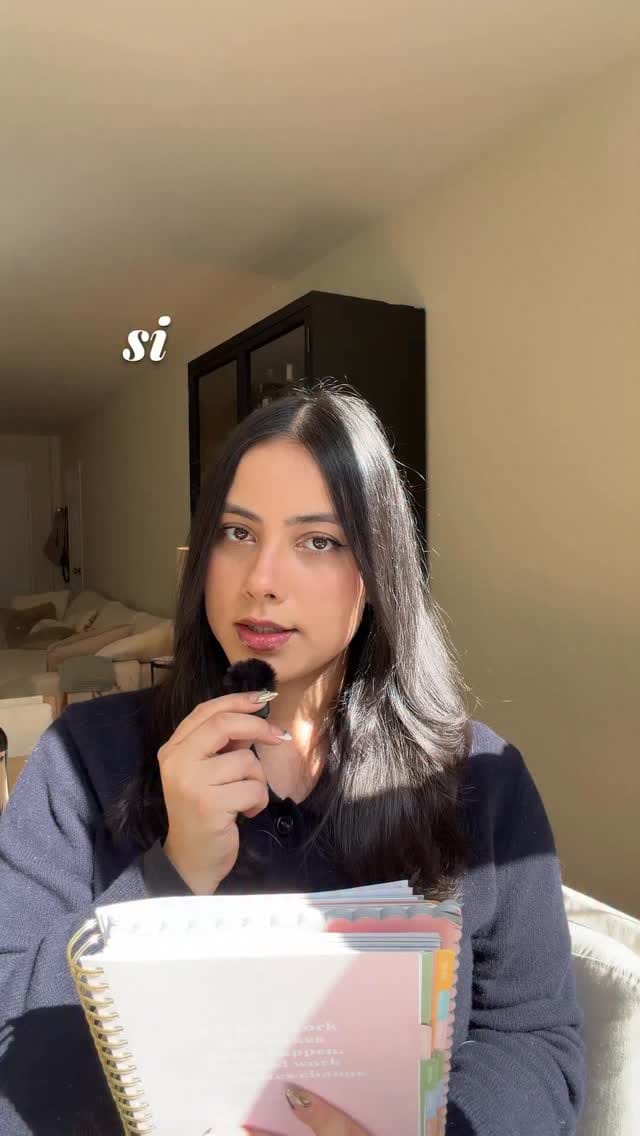 Post 10 by Natalia Suarez on Instagram (video)