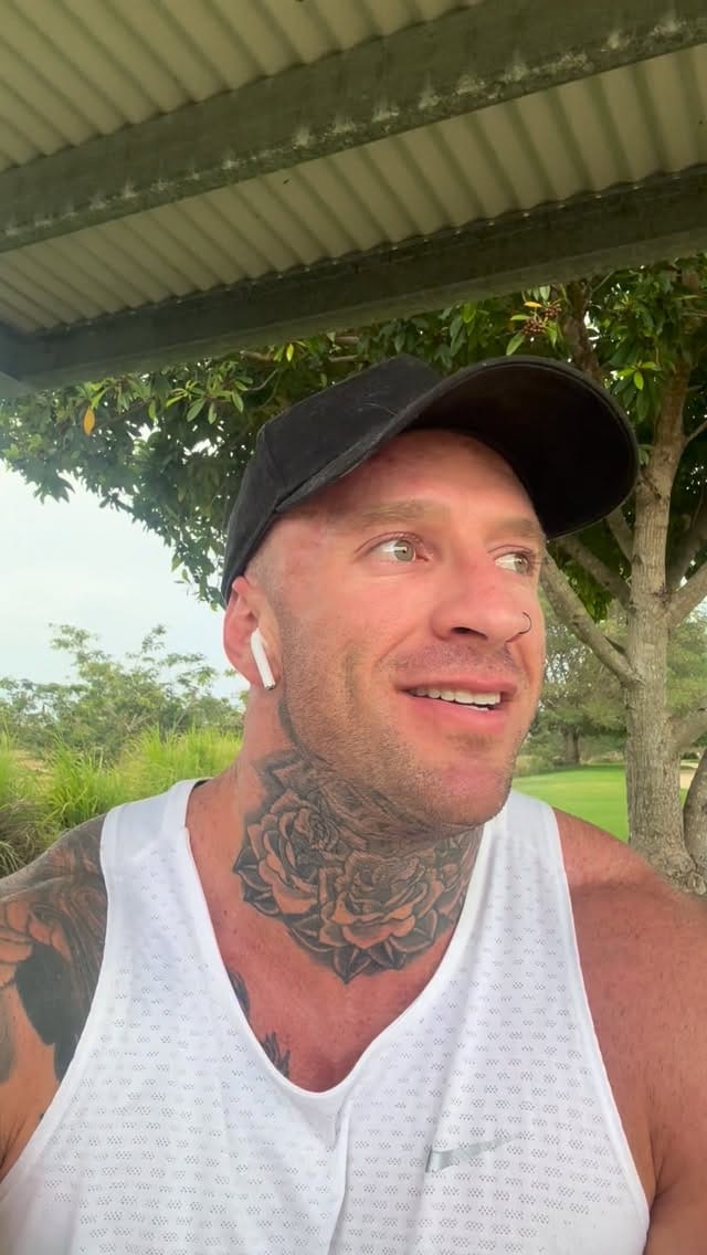 Post 4 by Benny  Hurst on Instagram (video)