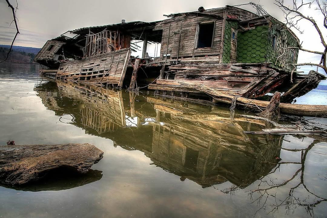 Post 1 by Abandoned Hudson Valley on Instagram (image)