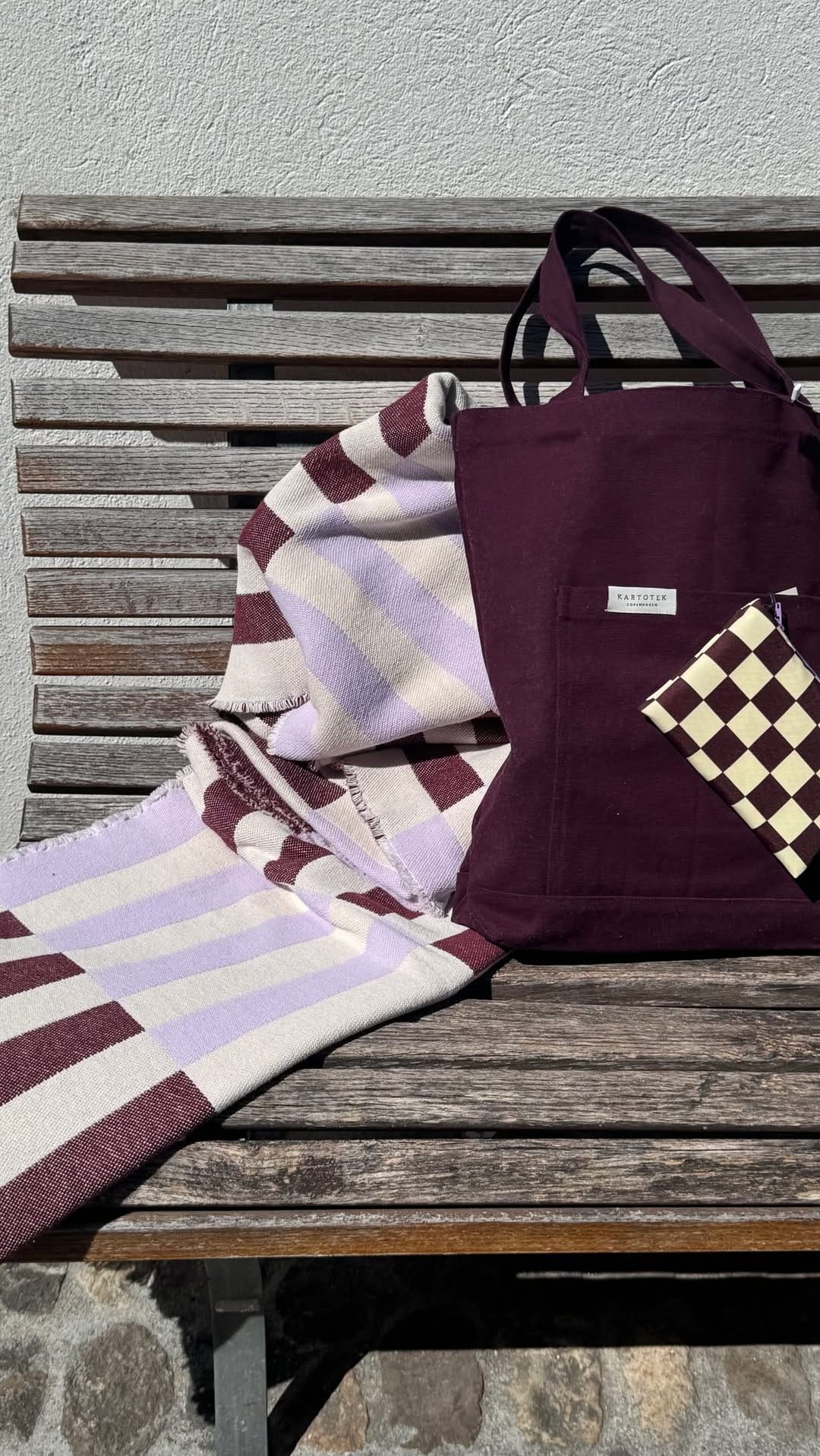Post 3 by interiør butik on Instagram (video)