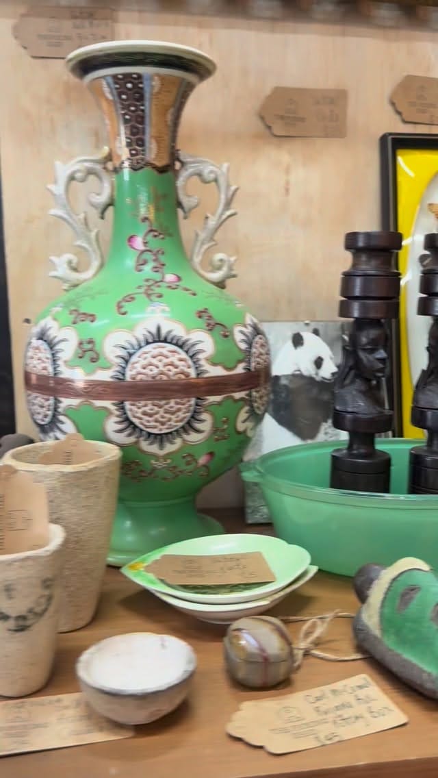 Post 2 by The Merchants Warehouse on Instagram (video)