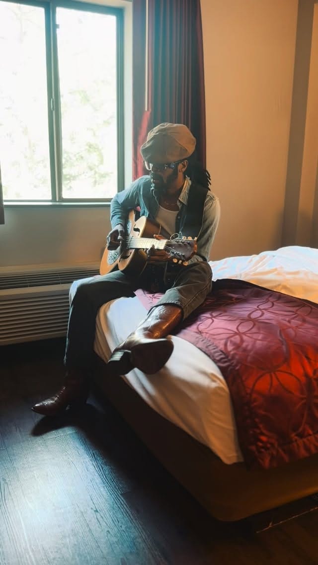 Post 8 by Nicky Diamonds 💎 on Instagram (video)