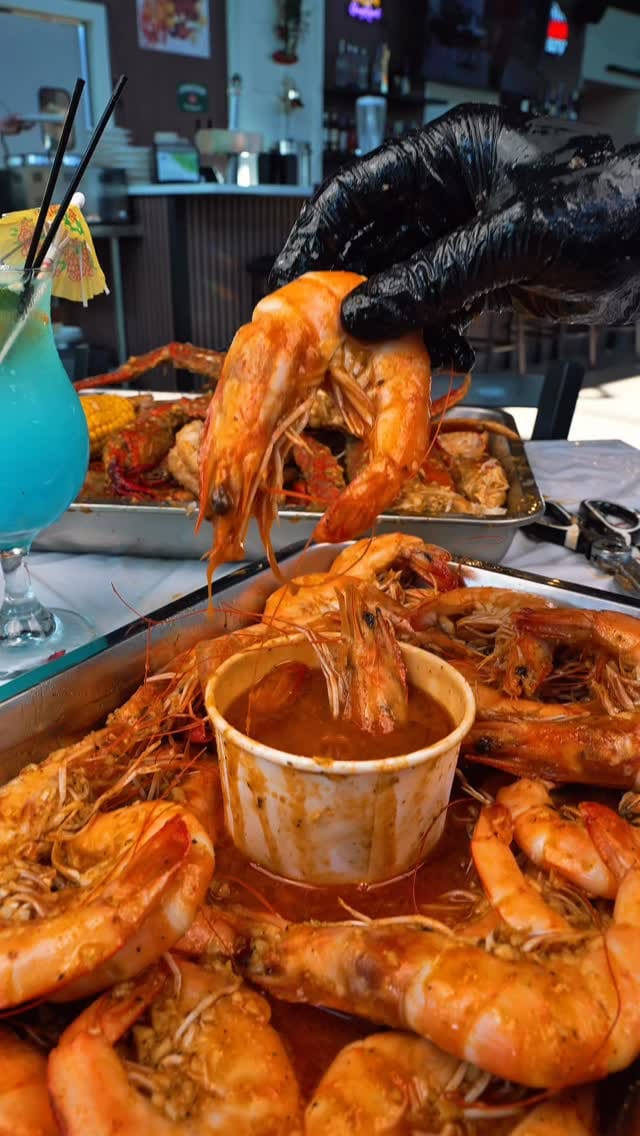 Post 8 by Crawfish Chef Seattle on Instagram (video)