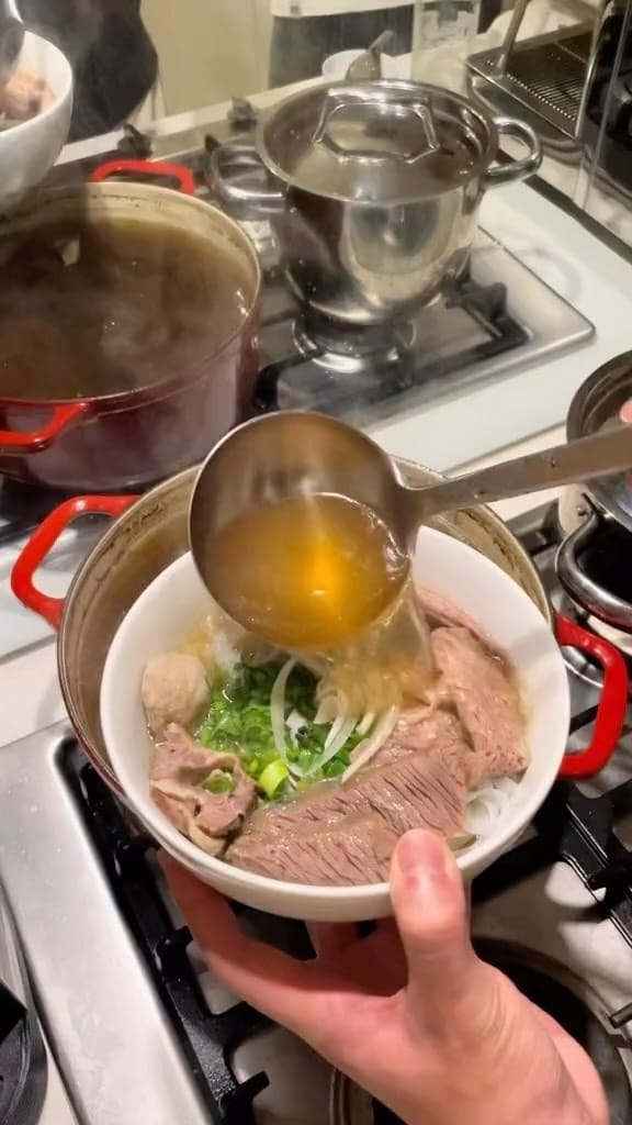 Post 3 by Angie - Sydney Eatery💫 on Instagram (video)