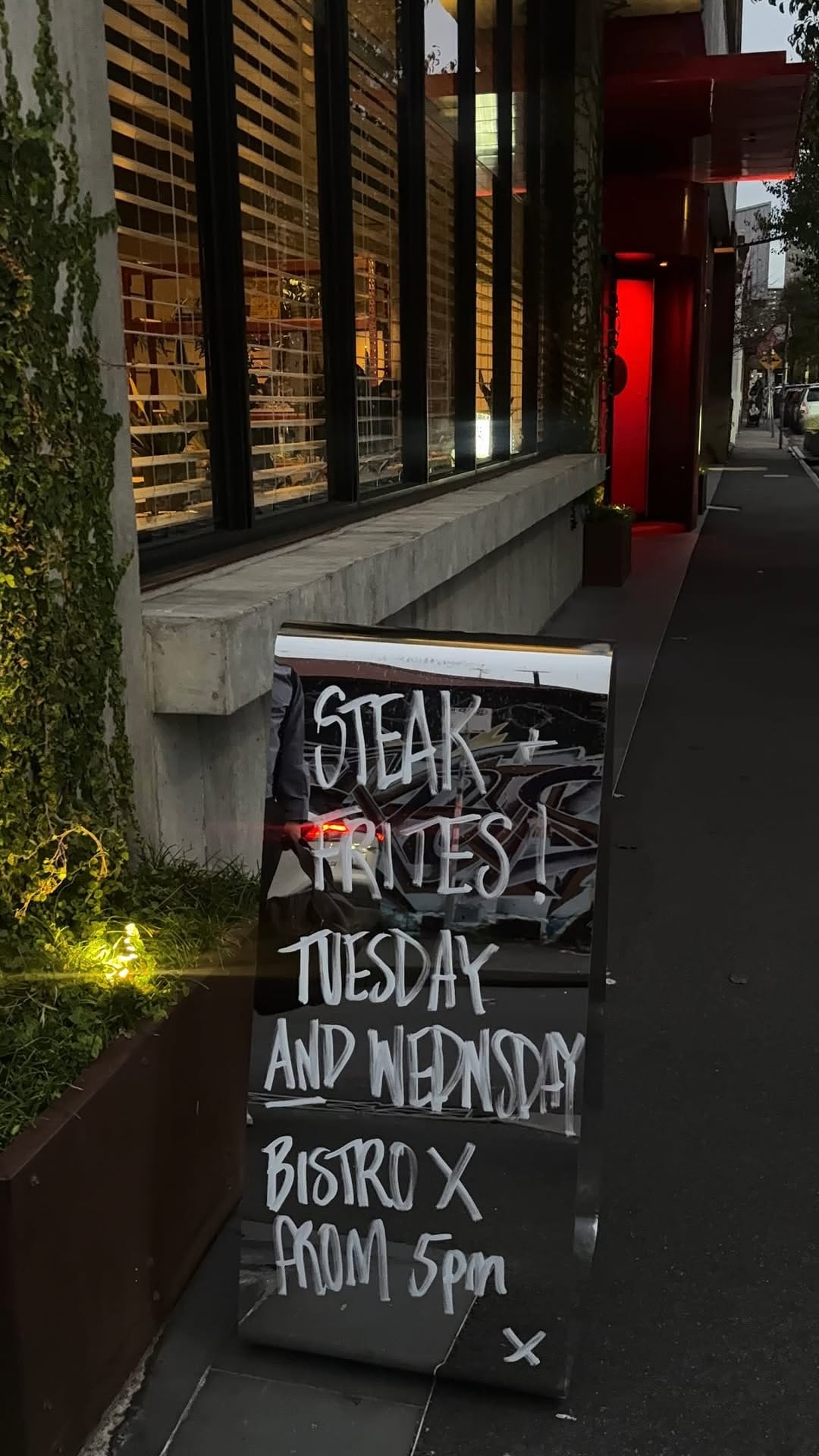 Post 6 by ALEX | Melbourne Food, Fun & Travel on Instagram (video)