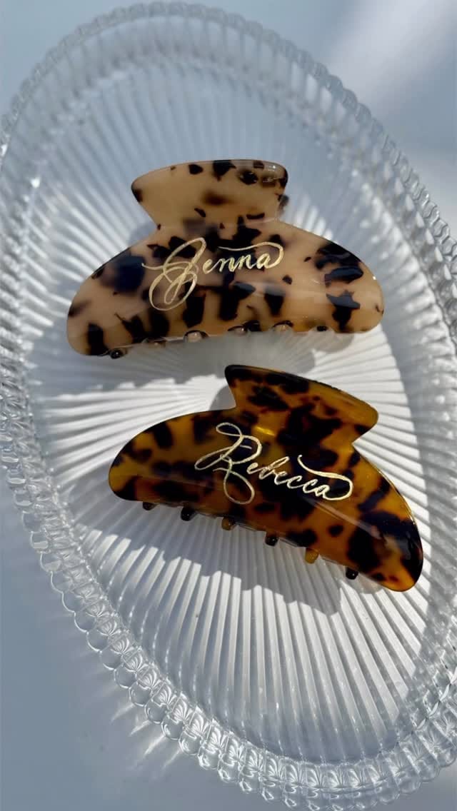 Post 2 by Carla Schall | Miami-Orlando Calligraphy & Engraving on Instagram (video)