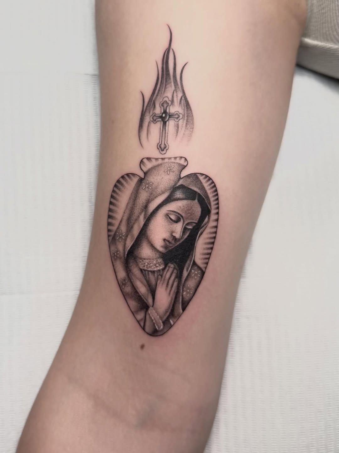 Post 9 by LA Tattoo Artist on Instagram (carousel)