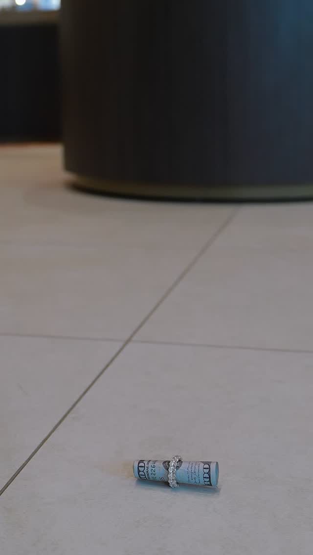 Post 3 by Deutsch & Deutsch on Instagram (video)