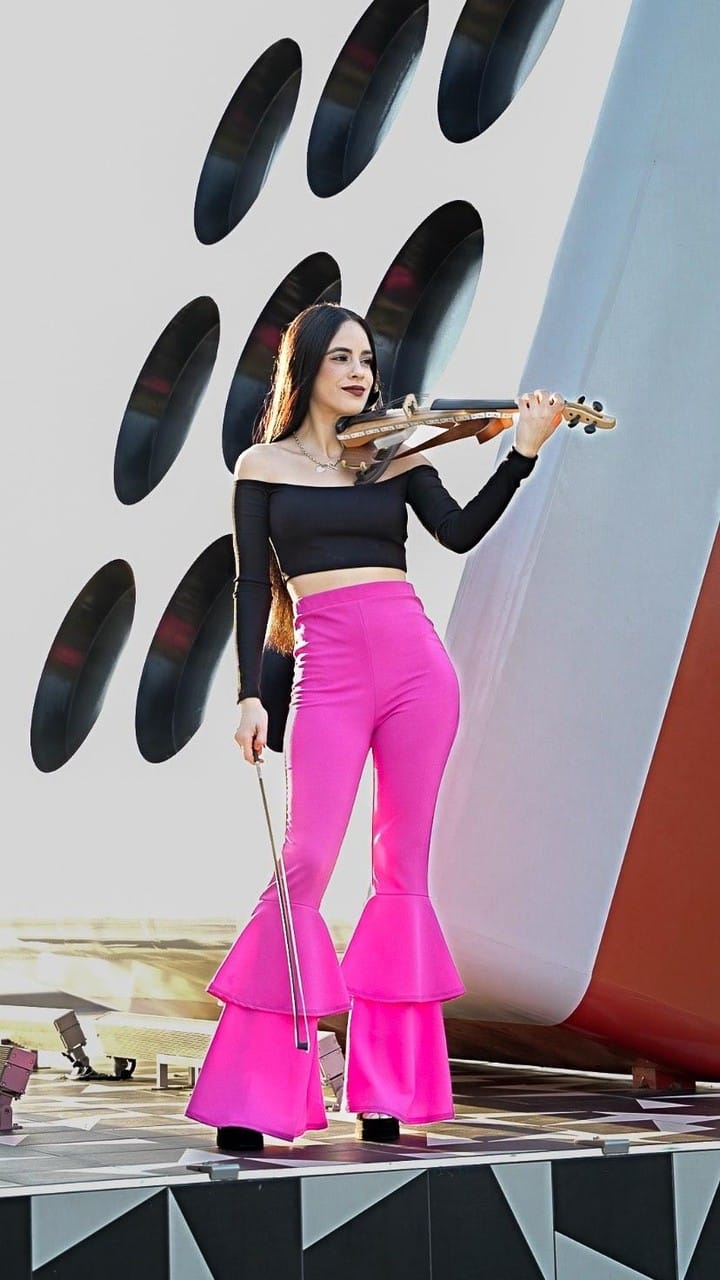 Post 10 by Margaret Arranz Violinist 💫 on Instagram (video)