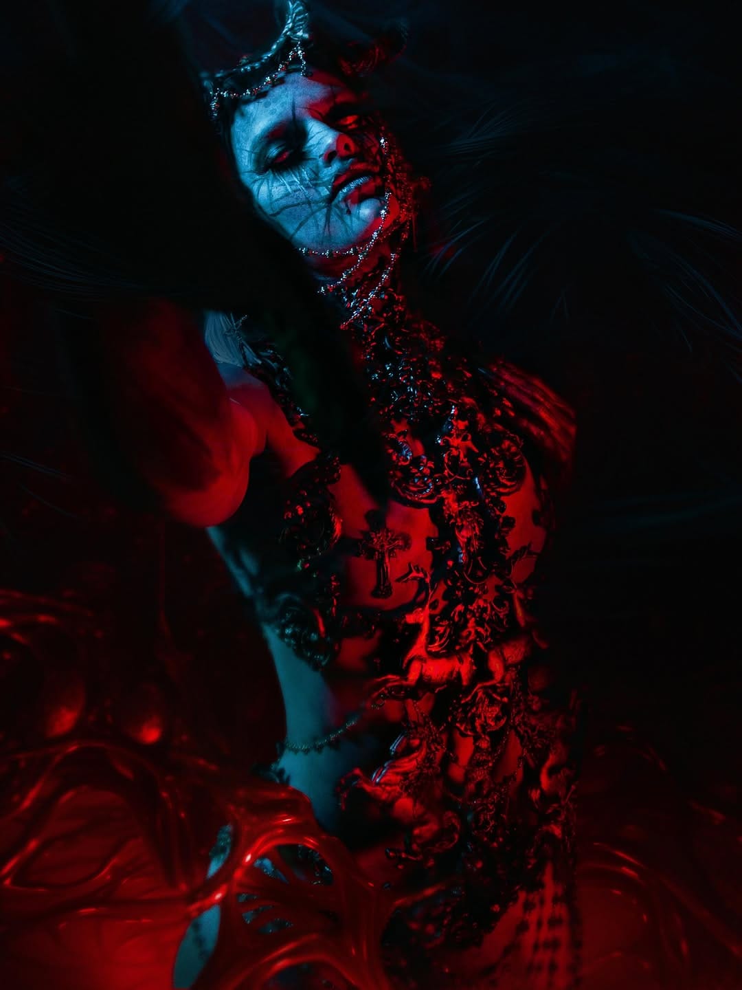 Post 1 by 𝕬𝖘𝖍𝖑𝖊𝖞 𝕹𝖎𝖈𝖔𝖑𝖊 𝖁𝖔𝖓 𝕳𝖊𝖑𝖘𝖎𝖓𝖌 on Instagram (image)