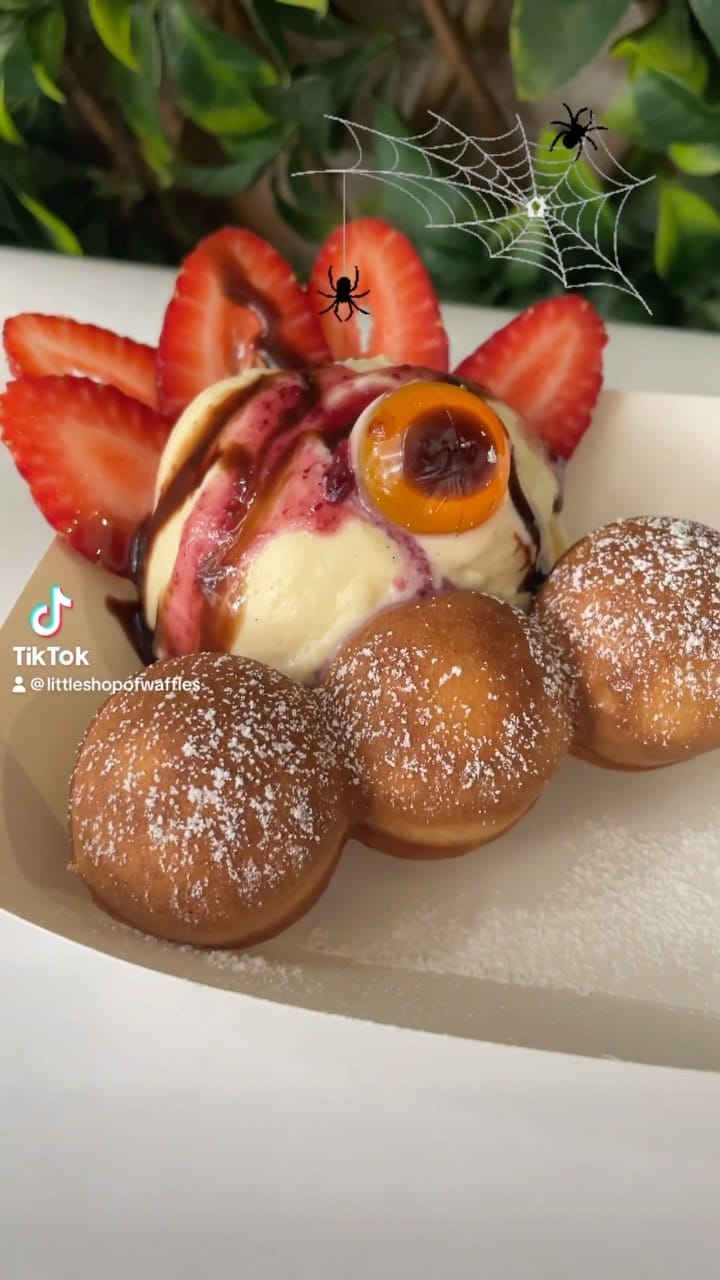 Post 4 by Little Shop of Waffles on Instagram (video)