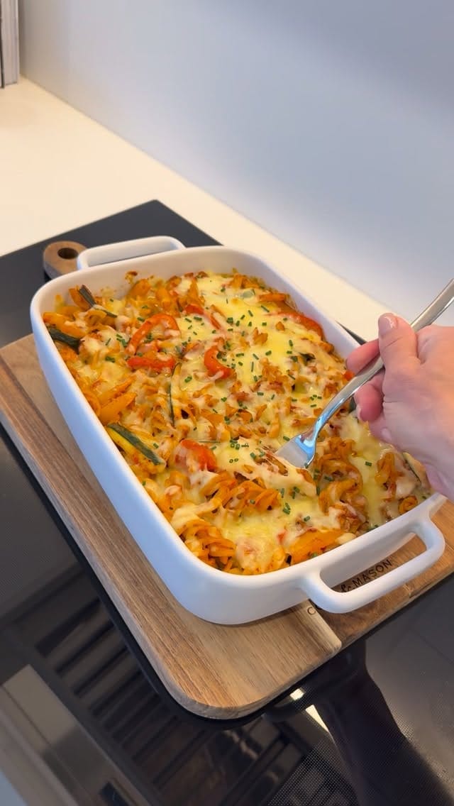Post 8 by Alicia’s Kitchen on Instagram (video)