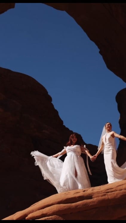 Post 6 by Utah Wedding DJ / Party on Instagram (video)