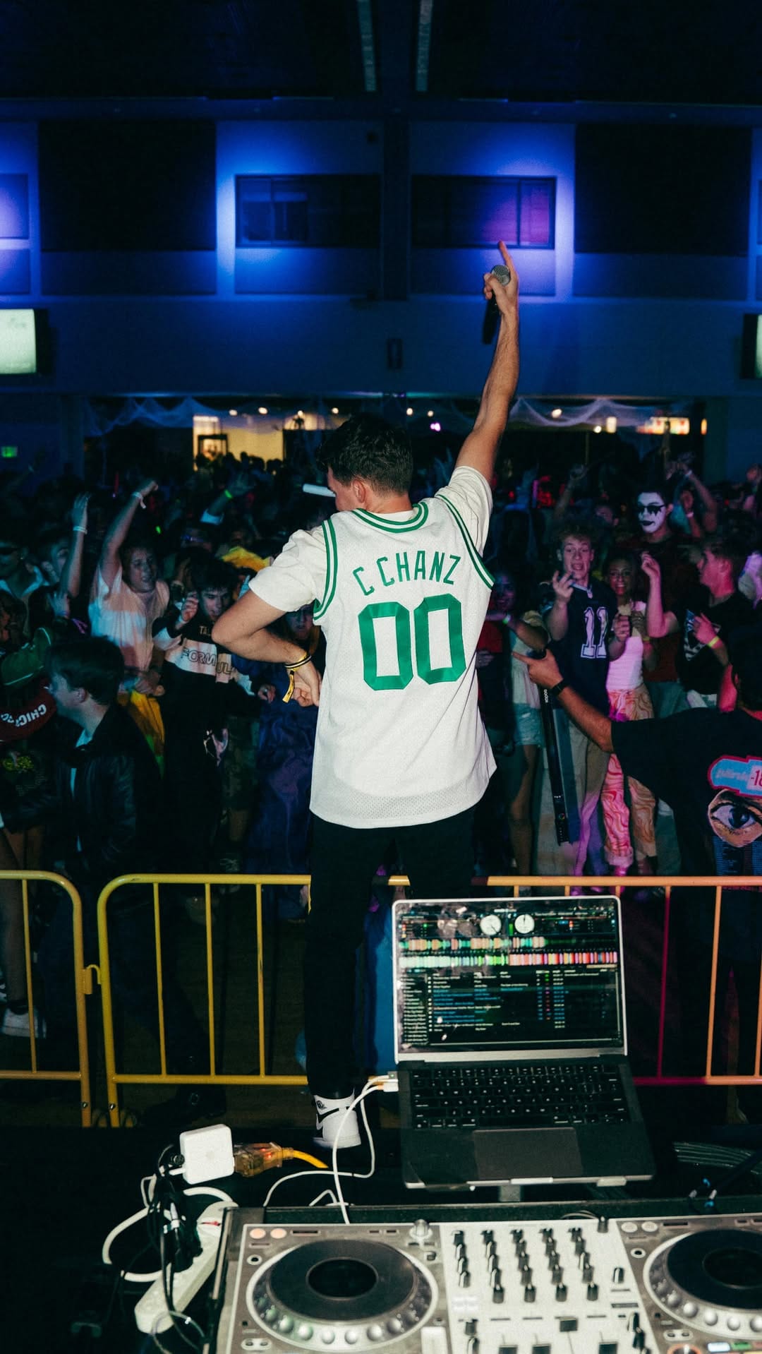 Post 7 by Utah Wedding DJ / Party on Instagram (video)