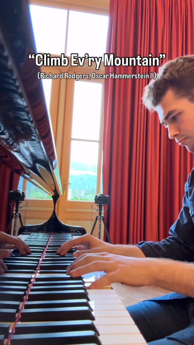 Post 9 by Brandon Goldberg on Instagram (video)