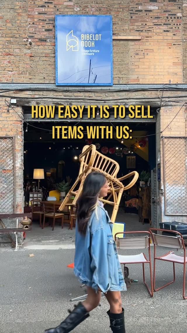 Post 10 by Bibelot Nook, vintage furniture, interiors & fashion on Instagram (video)